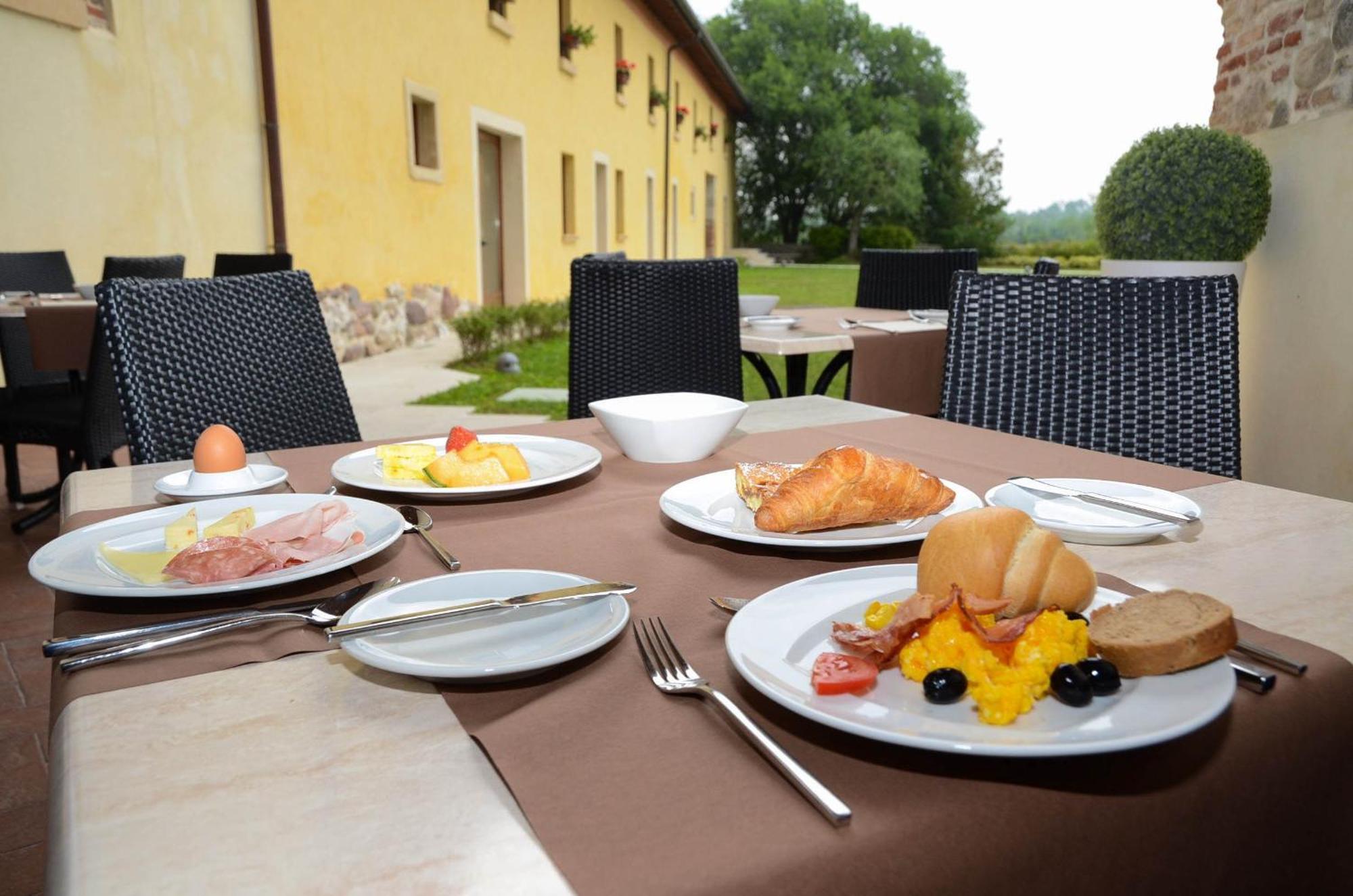 Relais Corte Cavalli Ponti sul Mincio Zewnętrze zdjęcie